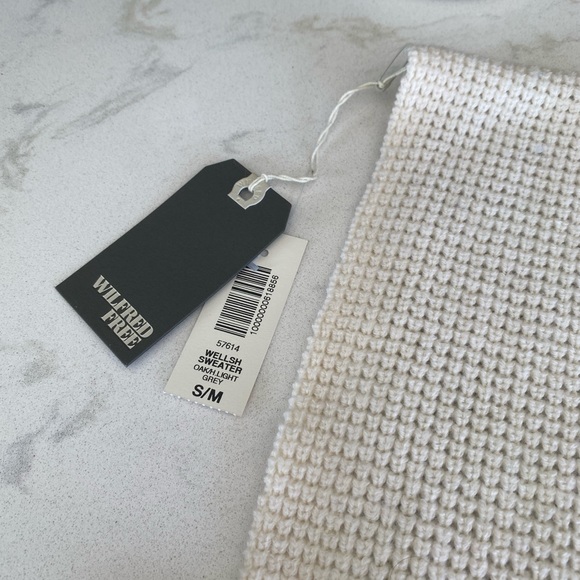 Wilfred Wellsh Sweater - Picture 6 of 6